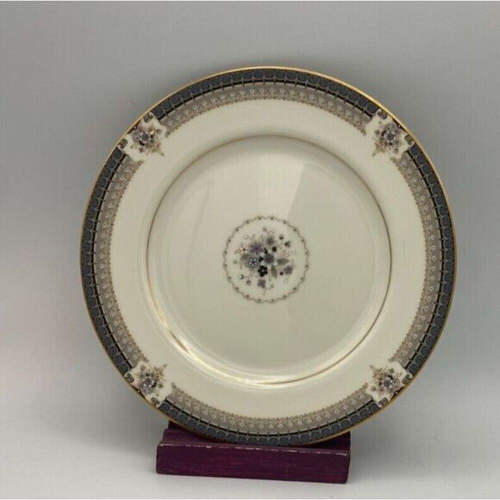 Mikasa Grande Ivory Tropez Salad Plate‎ (s)